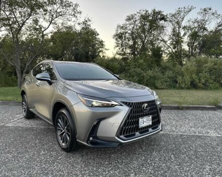 Серый Лексус НХ, объемом двигателя 0 л и пробегом 33 тыс. км за 14000 $, фото 2 на Automoto.ua