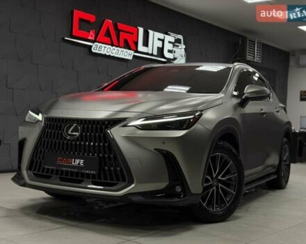 Серый Лексус НХ, объемом двигателя 2.49 л и пробегом 8 тыс. км за 54500 $, фото 3 на Automoto.ua