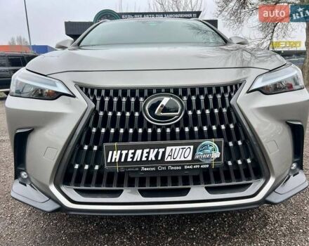 Сірий Лексус НХ, об'ємом двигуна 2.5 л та пробігом 23 тис. км за 52500 $, фото 10 на Automoto.ua