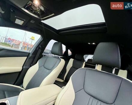 Сірий Лексус НХ, об'ємом двигуна 2.5 л та пробігом 23 тис. км за 52500 $, фото 29 на Automoto.ua