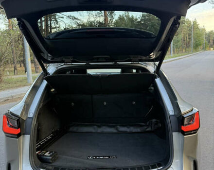 Серый Лексус НХ, объемом двигателя 2.5 л и пробегом 23 тыс. км за 48500 $, фото 6 на Automoto.ua