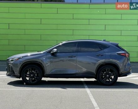 Серый Лексус НХ, объемом двигателя 2.49 л и пробегом 32 тыс. км за 55500 $, фото 4 на Automoto.ua