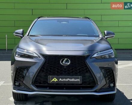 Серый Лексус НХ, объемом двигателя 2.49 л и пробегом 32 тыс. км за 55500 $, фото 2 на Automoto.ua