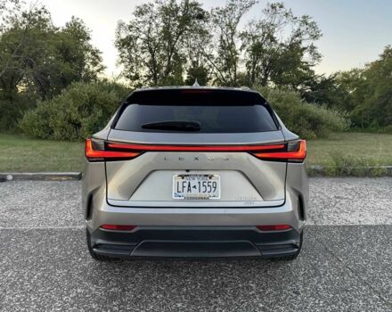 Серый Лексус НХ, объемом двигателя 0 л и пробегом 33 тыс. км за 14000 $, фото 8 на Automoto.ua