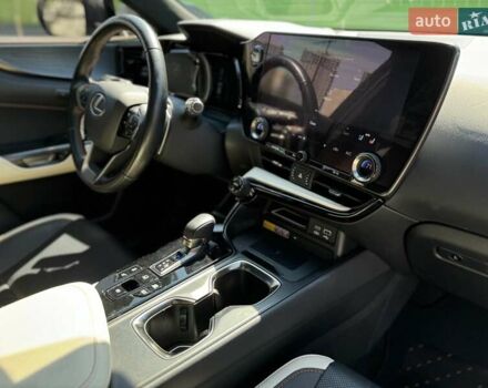 Серый Лексус НХ, объемом двигателя 2.49 л и пробегом 32 тыс. км за 55500 $, фото 22 на Automoto.ua