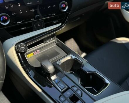 Серый Лексус НХ, объемом двигателя 2.49 л и пробегом 32 тыс. км за 55500 $, фото 30 на Automoto.ua