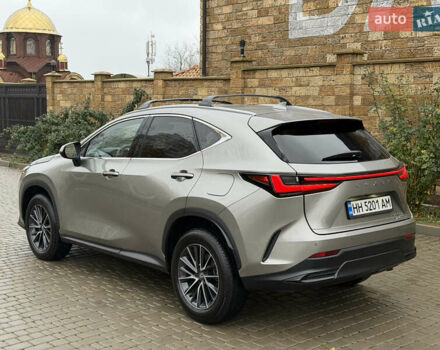 Сірий Лексус НХ, об'ємом двигуна 2.49 л та пробігом 13 тис. км за 54000 $, фото 8 на Automoto.ua