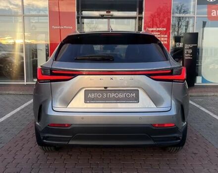 Серый Лексус НХ, объемом двигателя 2.49 л и пробегом 13 тыс. км за 48976 $, фото 4 на Automoto.ua