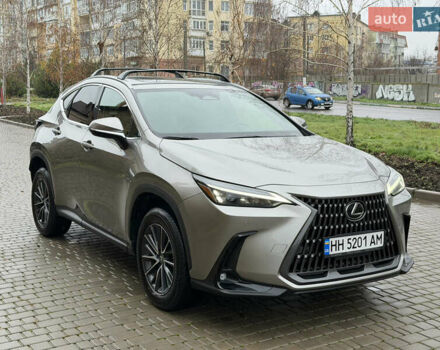 Сірий Лексус НХ, об'ємом двигуна 2.49 л та пробігом 13 тис. км за 54000 $, фото 38 на Automoto.ua