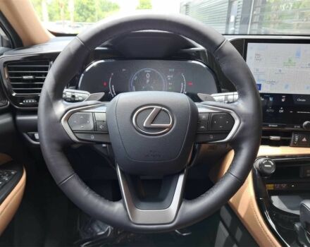Сірий Лексус НХ, об'ємом двигуна 2.5 л та пробігом 8 тис. км за 26000 $, фото 12 на Automoto.ua