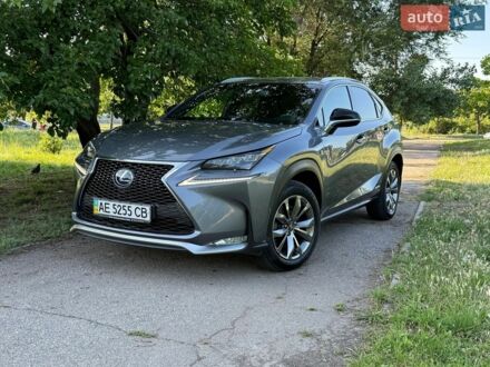 Сірий Лексус НХ, об'ємом двигуна 2.49 л та пробігом 121 тис. км за 23500 $, фото 1 на Automoto.ua