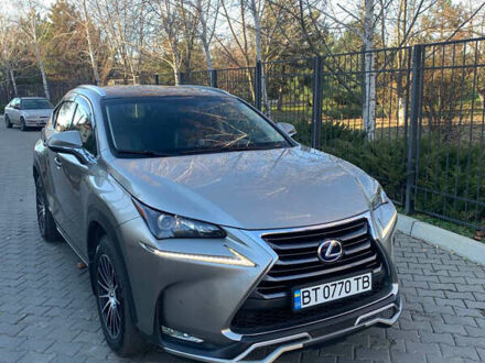 Лексус НХ 2015 в Одессе на Automoto.ua Серый Лексус НХ, объемом двигателя 2.49 л и пробегом 80 тыс. км за 28900 $, фото 1 на Automoto.ua
