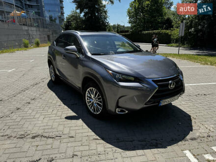 Лексус НХ 2015 в Киеве на Automoto.ua Серый Лексус НХ, объемом двигателя 2 л и пробегом 135 тыс. км за 23000 $, фото 1 на Automoto.ua