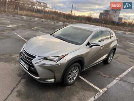 Лексус НХ 2015 в Киеве на Automoto.ua Серый Лексус НХ, объемом двигателя 2.49 л и пробегом 175 тыс. км за 29000 $, фото 1 на Automoto.ua