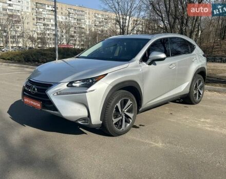 Серый Лексус НХ, объемом двигателя 2 л и пробегом 176 тыс. км за 20000 $, фото 1 на Automoto.ua