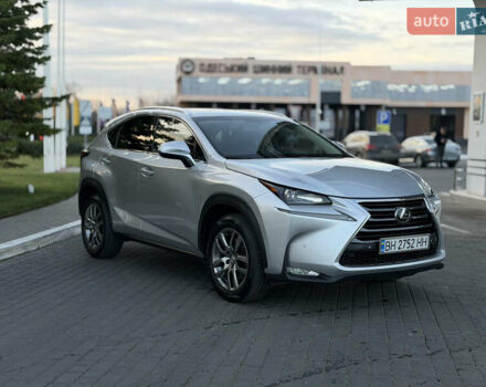 Сірий Лексус НХ, об'ємом двигуна 2 л та пробігом 105 тис. км за 22000 $, фото 1 на Automoto.ua