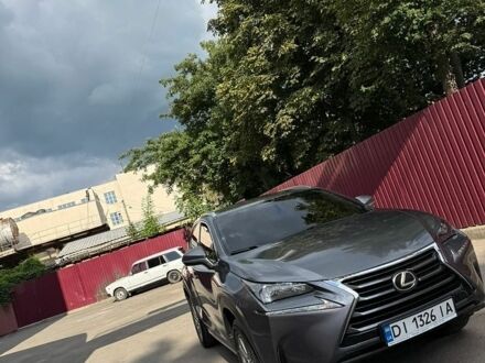 Сірий Лексус НХ, об'ємом двигуна 2 л та пробігом 120 тис. км за 19999 $, фото 1 на Automoto.ua