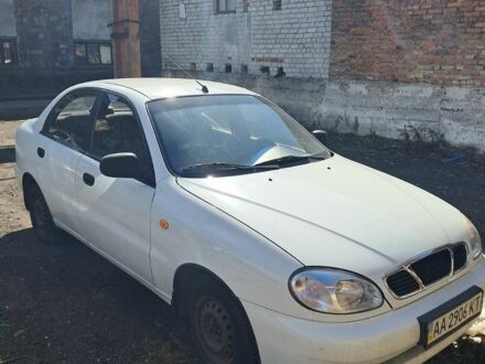 Сірий Лексус НХ, об'ємом двигуна 2 л та пробігом 141 тис. км за 5600 $, фото 1 на Automoto.ua