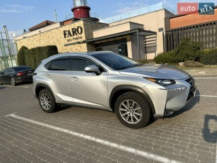 Сірий Лексус НХ, об'ємом двигуна 2 л та пробігом 110 тис. км за 25600 $, фото 1 на Automoto.ua