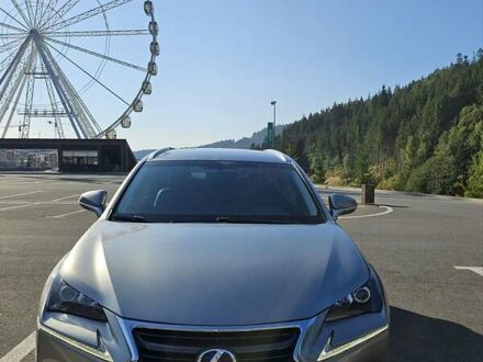 Лексус НХ 2016 в Луцке на Automoto.ua Серый Лексус НХ, объемом двигателя 2.49 л и пробегом 106 тыс. км за 31000 $, фото 1 на Automoto.ua