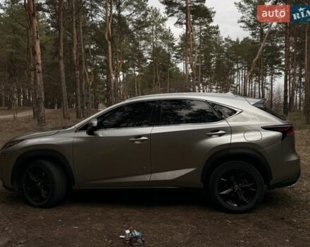 Серый Лексус НХ, объемом двигателя 2 л и пробегом 108 тыс. км за 25000 $, фото 1 на Automoto.ua