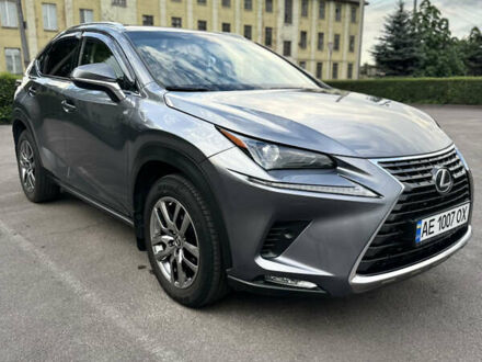 Лексус НХ 2017 в Каменское - Днепродзержинск на Automoto.ua Серый Лексус НХ, объемом двигателя 1.99 л и пробегом 157 тыс. км за 27500 $, фото 1 на Automoto.ua