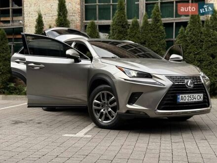 Лексус НХ 2018 у Львові на Automoto.ua Сірий Лексус НХ, об'ємом двигуна 1.99 л та пробігом 143 тис. км за 25900 $, фото 1 на Automoto.ua
