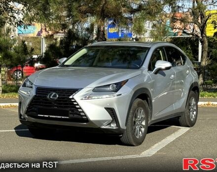 Серый Лексус НХ, объемом двигателя 2 л и пробегом 85 тыс. км за 25500 $, фото 1 на Automoto.ua