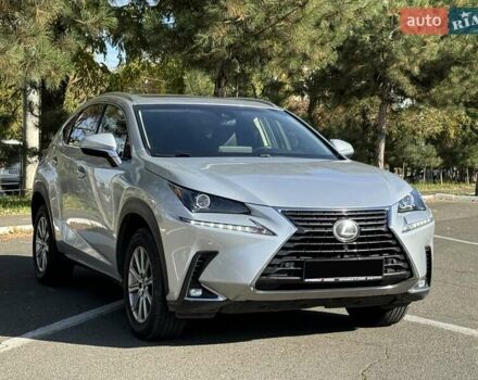 Лексус НХ 2018 в Одессе на Automoto.ua Серый Лексус НХ, объемом двигателя 2 л и пробегом 85 тыс. км за 26500 $, фото 1 на Automoto.ua
