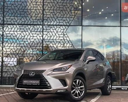 Серый Лексус НХ, объемом двигателя 2.49 л и пробегом 90 тыс. км за 34651 $, фото 1 на Automoto.ua