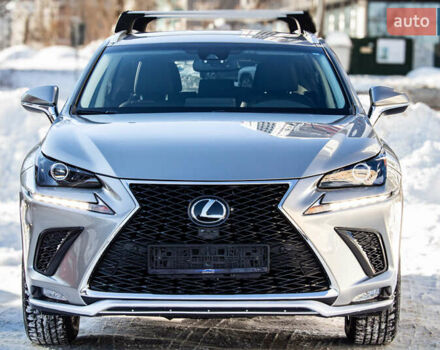 Серый Лексус НХ, объемом двигателя 2 л и пробегом 51 тыс. км за 27900 $, фото 1 на Automoto.ua