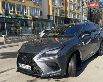 Серый Лексус НХ, объемом двигателя 2 л и пробегом 47 тыс. км за 25000 $, фото 1 на Automoto.ua