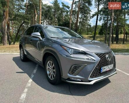 Сірий Лексус НХ, об'ємом двигуна 2 л та пробігом 65 тис. км за 26000 $, фото 1 на Automoto.ua