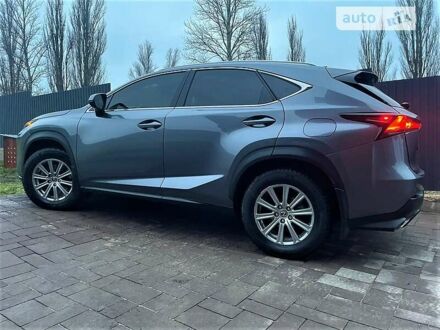 Лексус НХ 2018 у Тернополі на Automoto.ua Сірий Лексус НХ, об'ємом двигуна 2 л та пробігом 83 тис. км за 27000 $, фото 1 на Automoto.ua