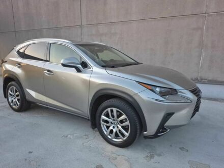 Серый Лексус НХ, объемом двигателя 2 л и пробегом 75 тыс. км за 16700 $, фото 1 на Automoto.ua