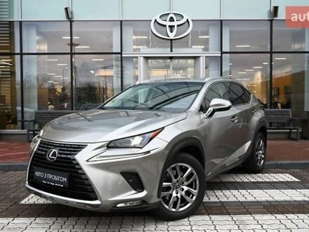 Серый Лексус НХ, объемом двигателя 2 л и пробегом 66 тыс. км за 33812 $, фото 1 на Automoto.ua
