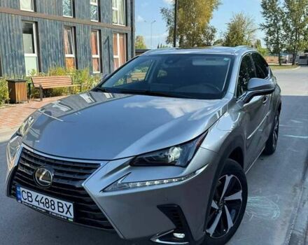 Сірий Лексус НХ, об'ємом двигуна 2 л та пробігом 25 тис. км за 31000 $, фото 1 на Automoto.ua
