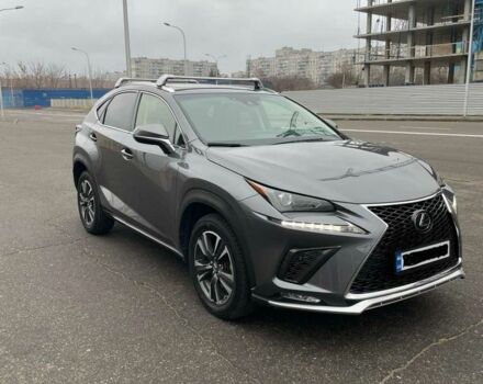 Сірий Лексус НХ, об'ємом двигуна 2 л та пробігом 72 тис. км за 29900 $, фото 1 на Automoto.ua