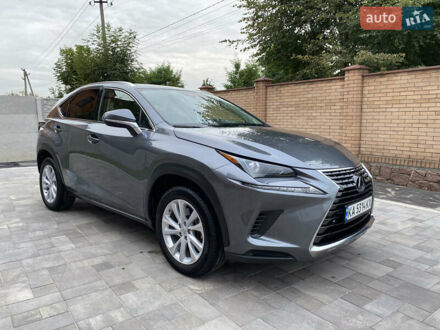 Лексус НХ 2019 у Житомирі на Automoto.ua Сірий Лексус НХ, об'ємом двигуна 2.49 л та пробігом 43 тис. км за 33500 $, фото 1 на Automoto.ua