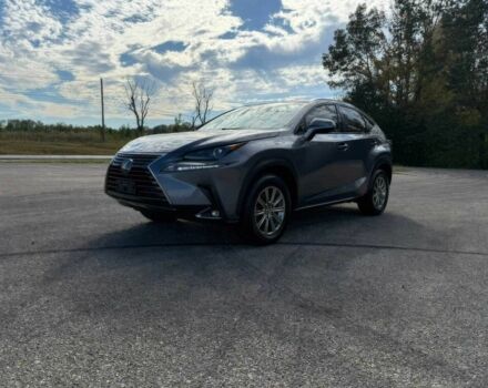 Серый Лексус НХ, объемом двигателя 2 л и пробегом 35 тыс. км за 14000 $, фото 1 на Automoto.ua