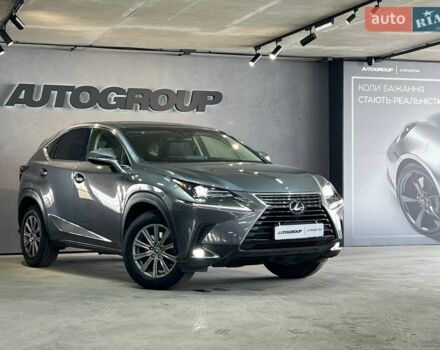 Серый Лексус НХ, объемом двигателя 2 л и пробегом 64 тыс. км за 29300 $, фото 1 на Automoto.ua