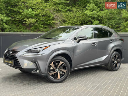Лексус НХ 2019 в Киеве на Automoto.ua Серый Лексус НХ, объемом двигателя 2 л и пробегом 34 тыс. км за 28700 $, фото 1 на Automoto.ua