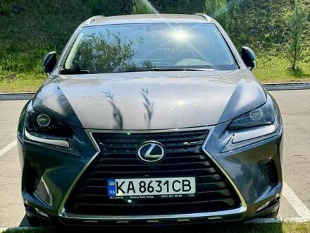 Лексус НХ 2019 в Киеве на Automoto.ua Серый Лексус НХ, объемом двигателя 1.99 л и пробегом 50 тыс. км за 32500 $, фото 1 на Automoto.ua