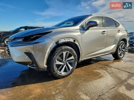 Сірий Лексус НХ, об'ємом двигуна 2 л та пробігом 73 тис. км за 11100 $, фото 1 на Automoto.ua