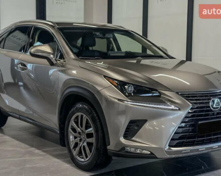 Серый Лексус НХ, объемом двигателя 1.99 л и пробегом 195 тыс. км за 32500 $, фото 1 на Automoto.ua