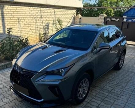 Серый Лексус НХ, объемом двигателя 2 л и пробегом 80 тыс. км за 26500 $, фото 1 на Automoto.ua