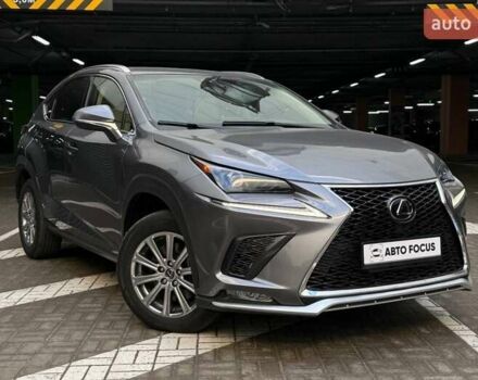Серый Лексус НХ, объемом двигателя 2 л и пробегом 31 тыс. км за 28490 $, фото 1 на Automoto.ua