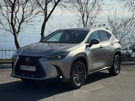 Лексус НХ 2022 в Одессе на Automoto.ua Серый Лексус НХ, объемом двигателя 2.49 л и пробегом 34 тыс. км за 39999 $, фото 1 на Automoto.ua
