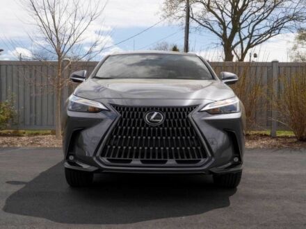 Лексус НХ 2022 в Кривом Роге на Automoto.ua Серый Лексус НХ, объемом двигателя 2.5 л и пробегом 23 тыс. км за 11500 $, фото 1 на Automoto.ua