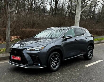 Серый Лексус НХ, объемом двигателя 2.5 л и пробегом 11 тыс. км за 44500 $, фото 1 на Automoto.ua